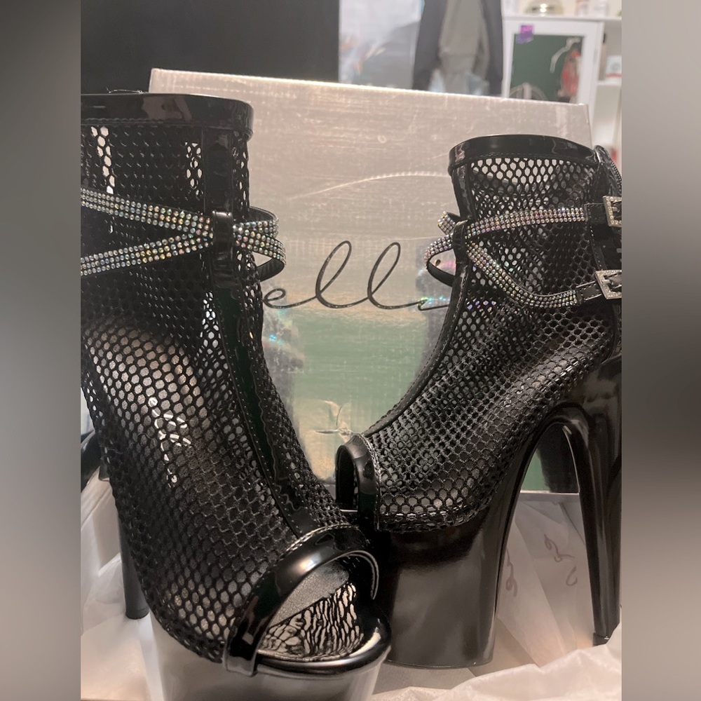 Sexy cute stilettos